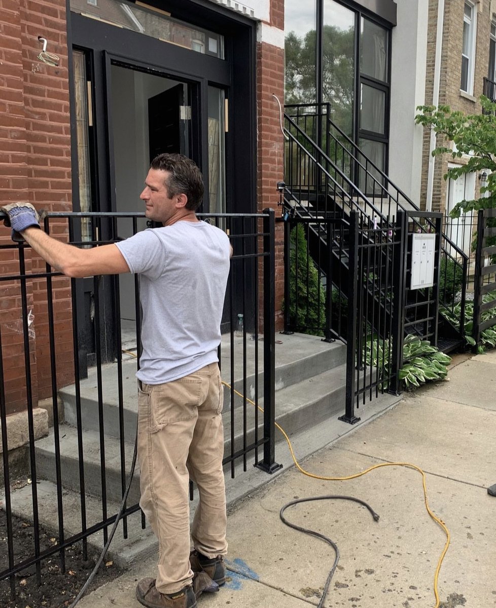 MJIronWorks1's tweet image. Work hard, play harder! 💼✨ 

It's Friday, and that means it's time to wrap up a successful week and kickstart an amazing weekend.
.
.
.
.
#mjironworks #ironworks #customironwork #wroughtiron #metalwork #ornamentaliron #handmade #metalart #ironfence #ironrailing #ironstairca ...