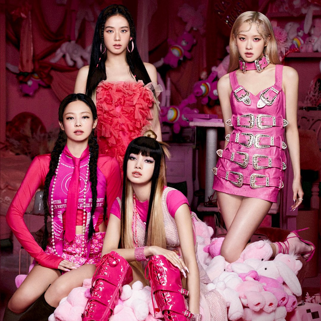 lovskpinks's tweet photo. Blinks, ya es hora de ponernos serios con el stream y las votaciones de BLACKPINK, tenemos muchas posibilidades de darles importantes récords a las chicas como grupo y como solistas 👈🏻

- No se olviden de las votaciones, acaban en unos días y debemos subir los votos https://t.co/wyiljNsSd2