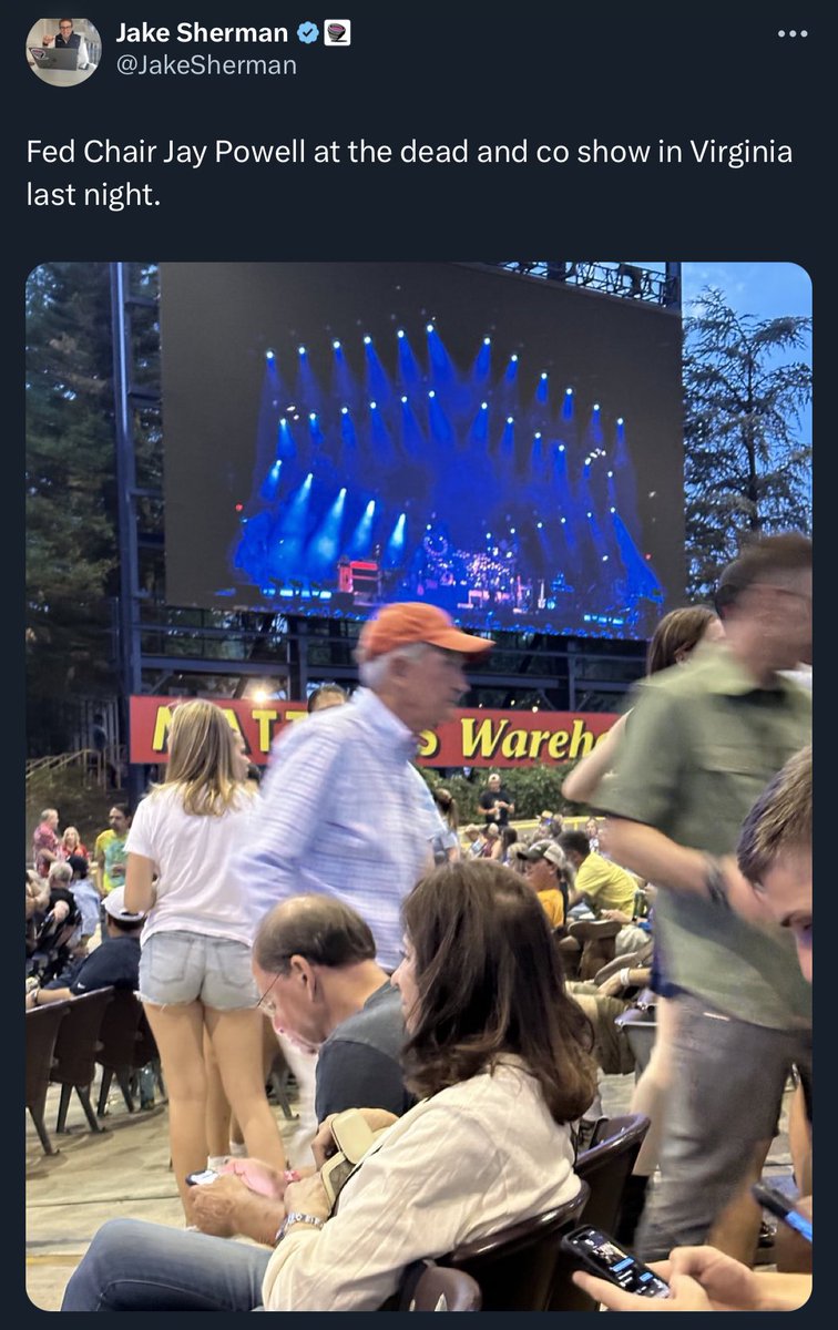 SamRo's tweet image. .@serwer followed up re that photo of Jay Powell at the Dead &amp;amp; Co show last week and 🤯🤯🤯🤯🤯 barrons.com/amp/articles/f…