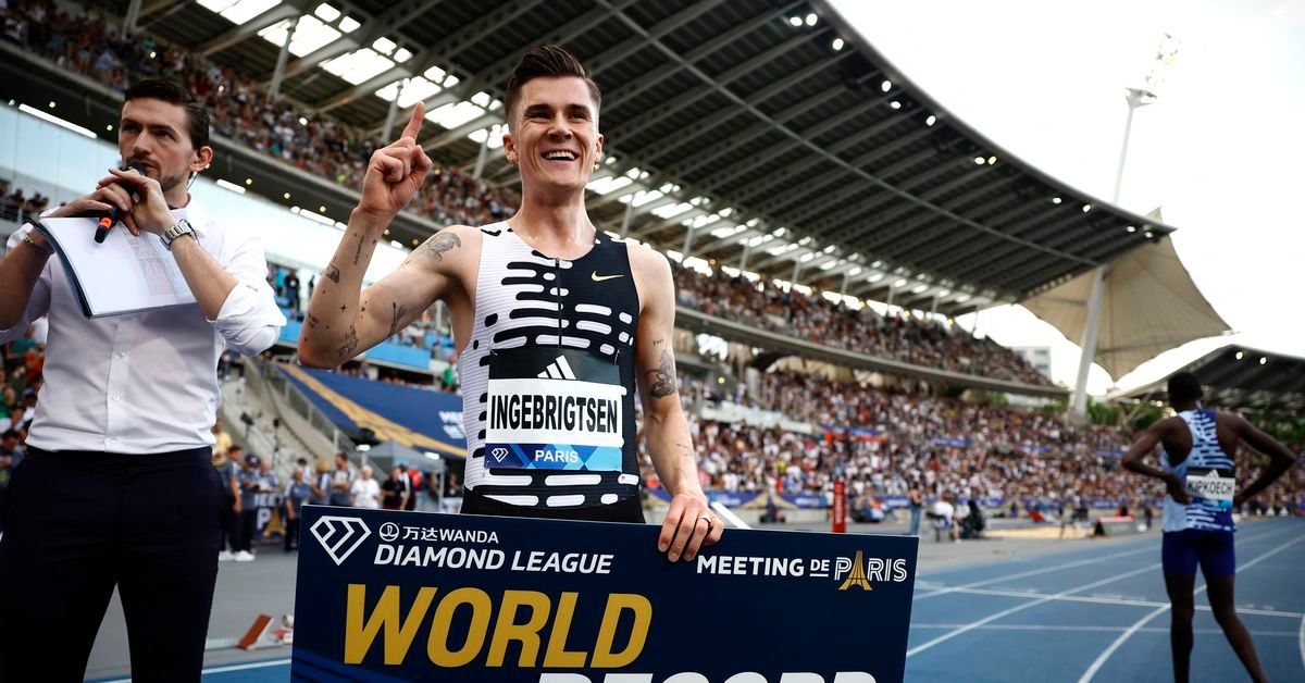 Reuters's tweet photo. Ingebrigtsen shatters world record in seldom-run two-mile event at Paris Diamond League https://t.co/DyUmKFWZjc https://t.co/UfLztaUlHy