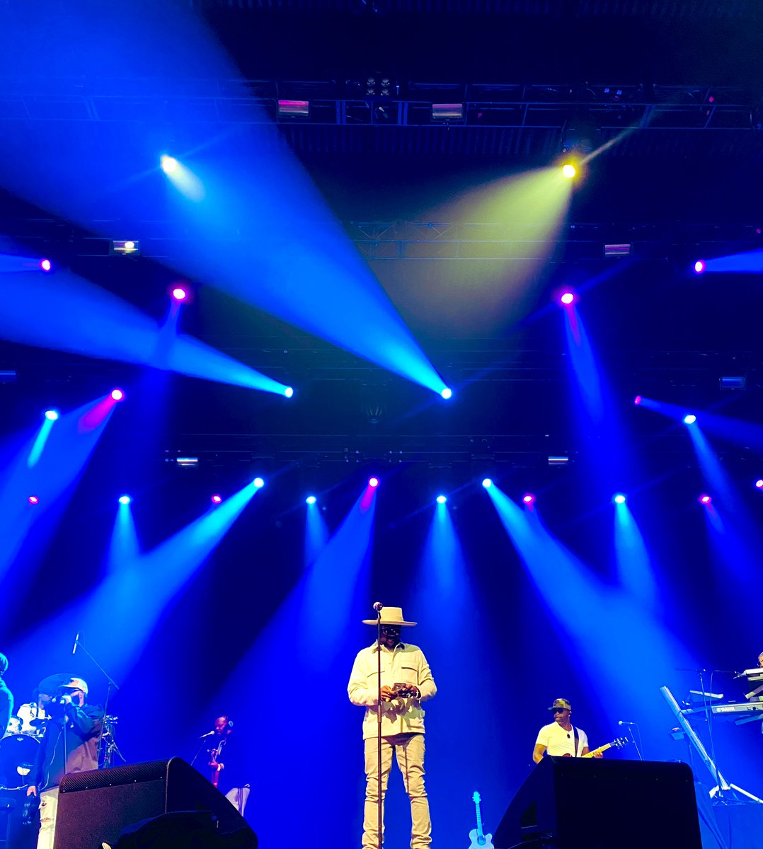 Anthony Hamilton Official tweet media