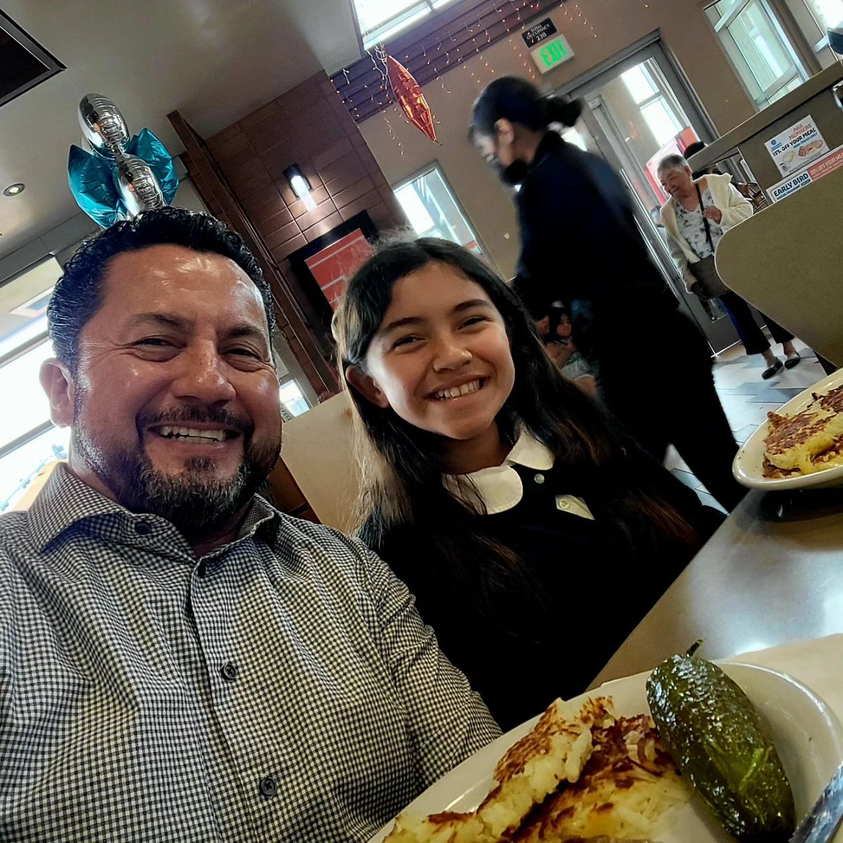 mayorgcamacho's tweet photo. My baby girl is moving on to middle school, finishing her school year with honor roll recognition - straight A's (just like her dad 🤭). I am very proud of her! https://t.co/e0K1FtQCtH