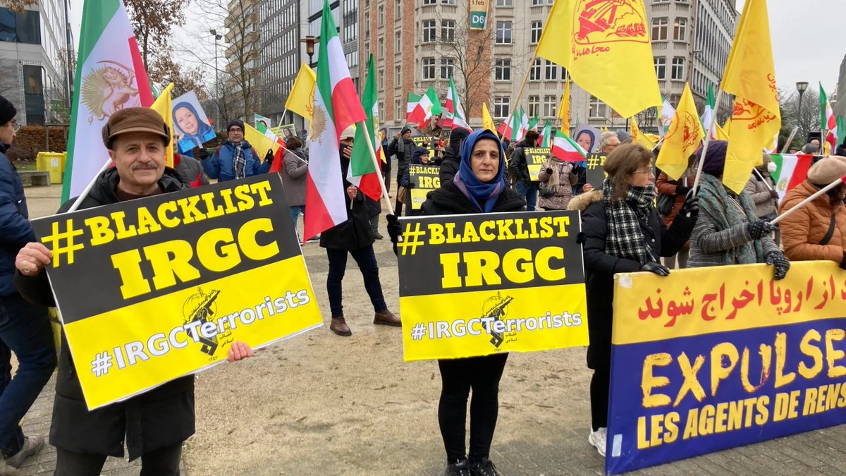 Der kanadische Senat stimmte dem Plan zu, die Islamische Revolutionsgarde #IRGC als Terrororganisation einzustufen. Der #Iran-ische Widerstand #NCRI und #MEK fordern permanent die Terrorlistung von IRGC auch in der #EU. #IRGCterrorists