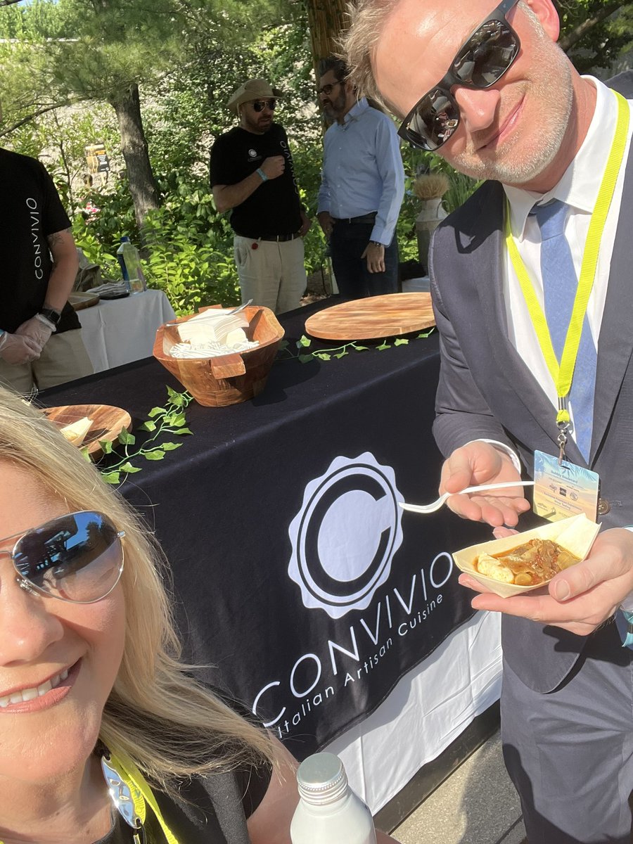 HelperToni's tweet image. Tasting pansotti from Convivio at #IndyZoob!