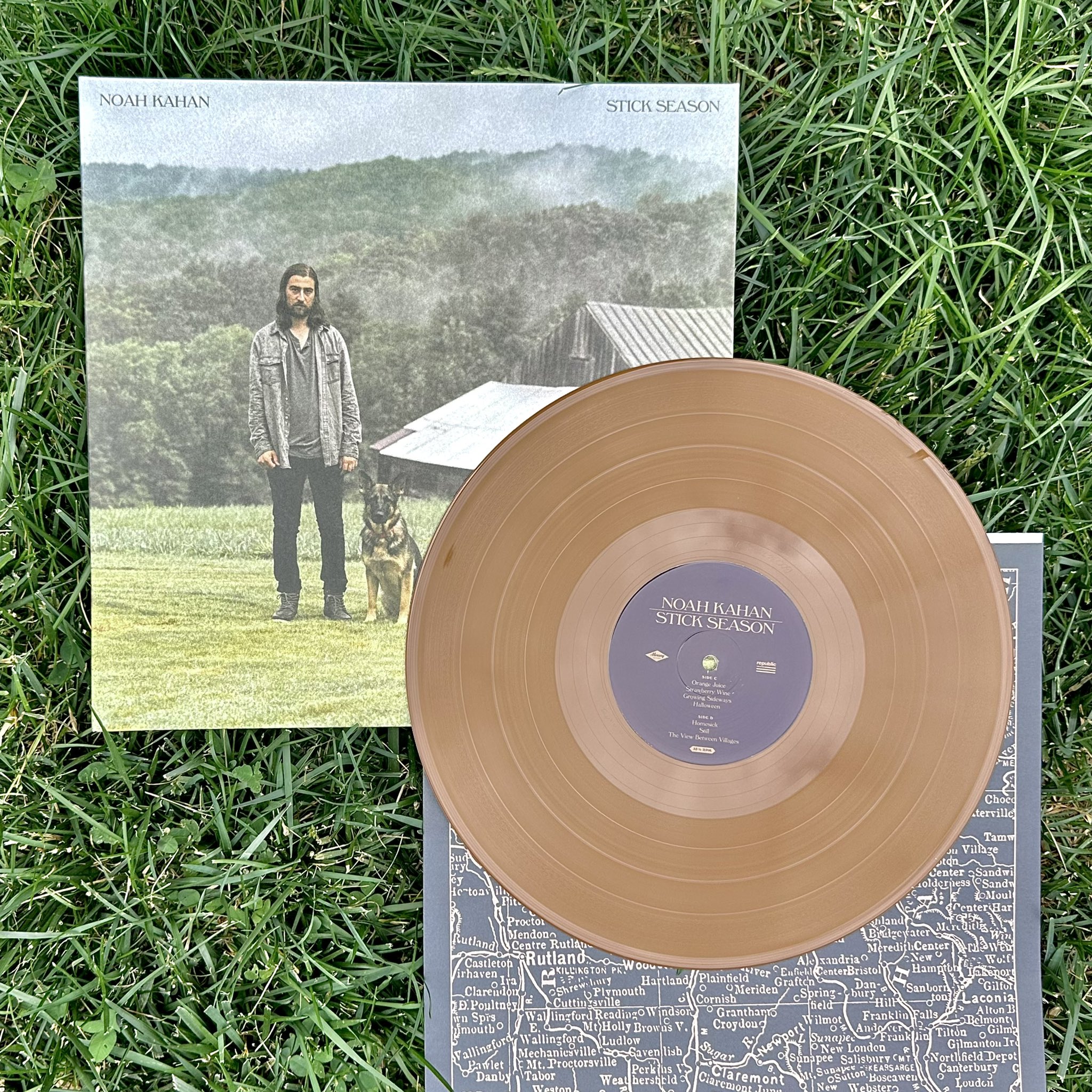 Graffiti Records on X: Unboxing one of our all-time favorites: Noah Kahan  - Stick Season indie opaque chestnut vinyl Tiktok:    / X