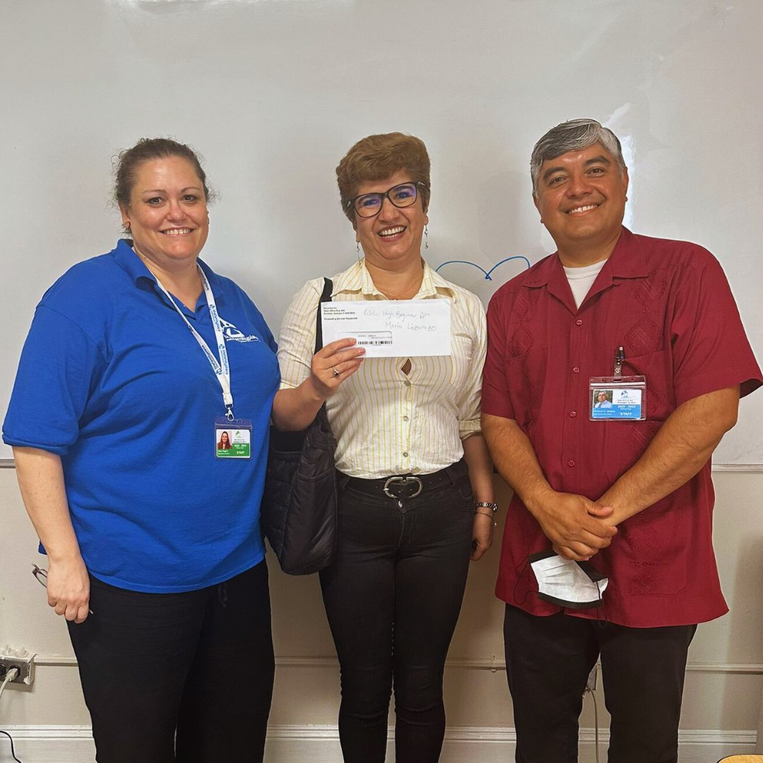 FamilyPlaceDC's tweet image. Congratulations to Osiel Morales and Maria Lizarazo, the winners of the ESL Beginners AM class attendance incentive! 🎉  Keep up the amazing work and enthusiasm! 🚀💫 🎉💙📚
#Congratulations #ESLclasses #nonprofitdc #adulteducation #TheFamilyPlaceDc