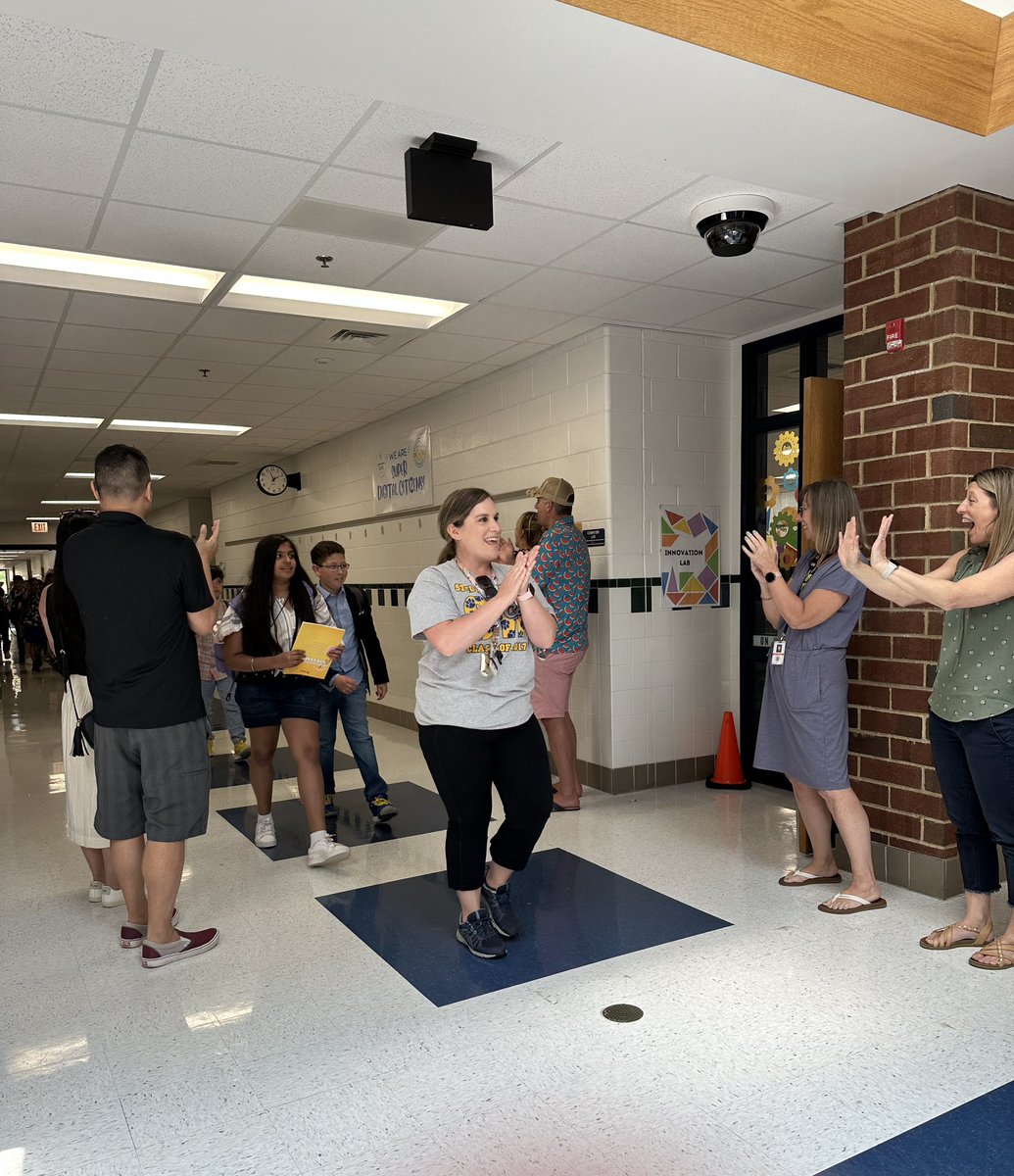 Wellerwildcats's tweet photo. And that’s a wrap! Happy summer Wild Cats! ☀️ https://t.co/RVWWLhS3uI