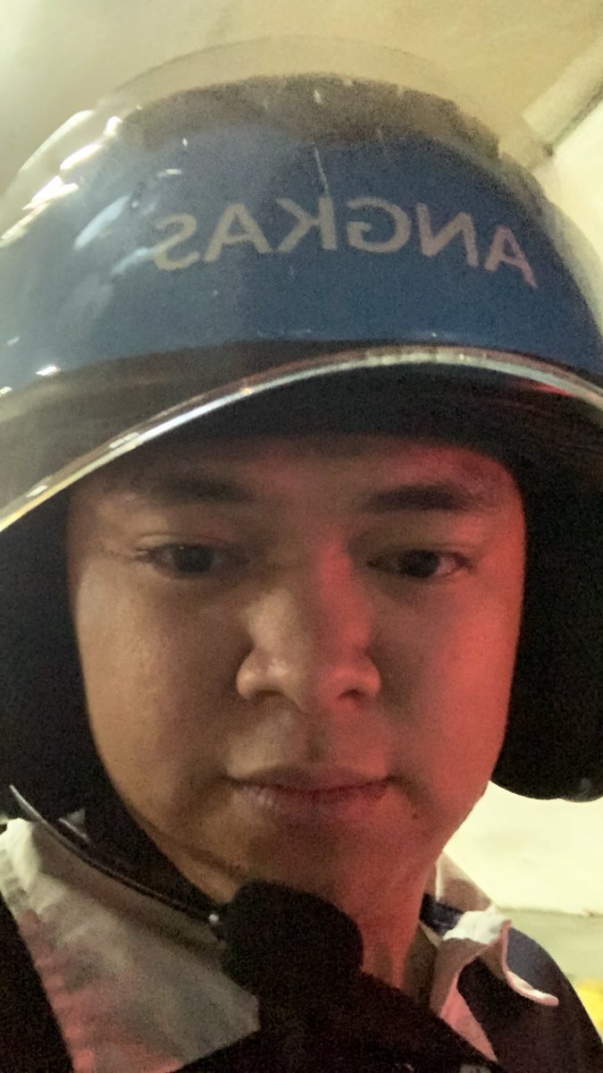 rzfnts's tweet image. My reklamo lng nmn sa post hindi sa service ng angkas. Take ko muna ung call baka mapakiusapan #DeleteAngkas