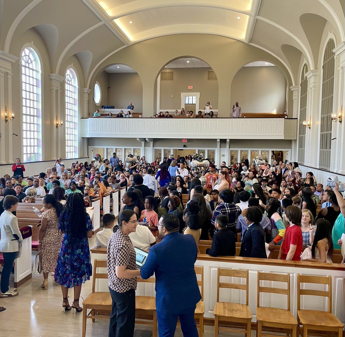 Thank you ⁦@frontstreetumc⁩ for hosting today’s 5th grade promotion ceremony! Congrats to our students…we wish you all the best in Middle School! ⁦@ABSSPublic⁩ #CommunitySupport