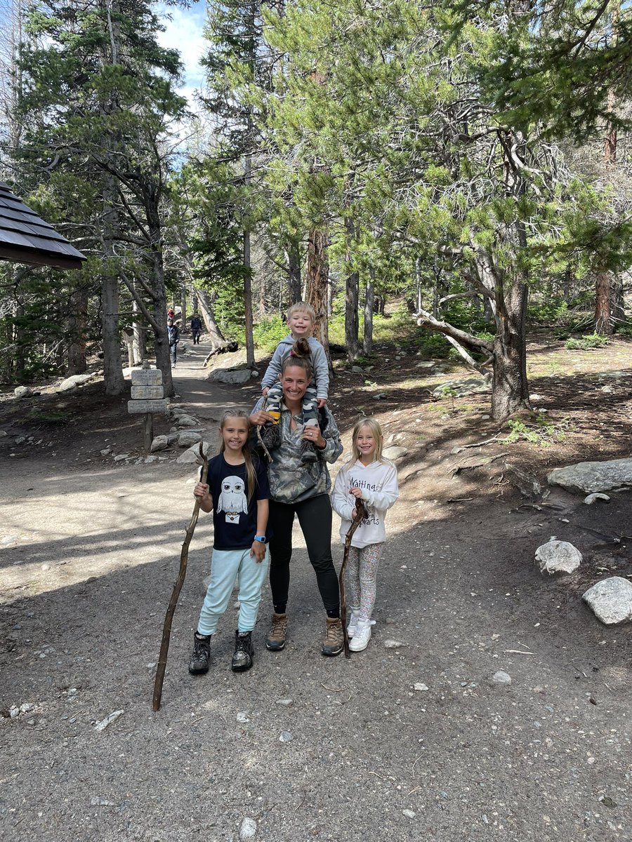 Mrs. Hefta tweet media