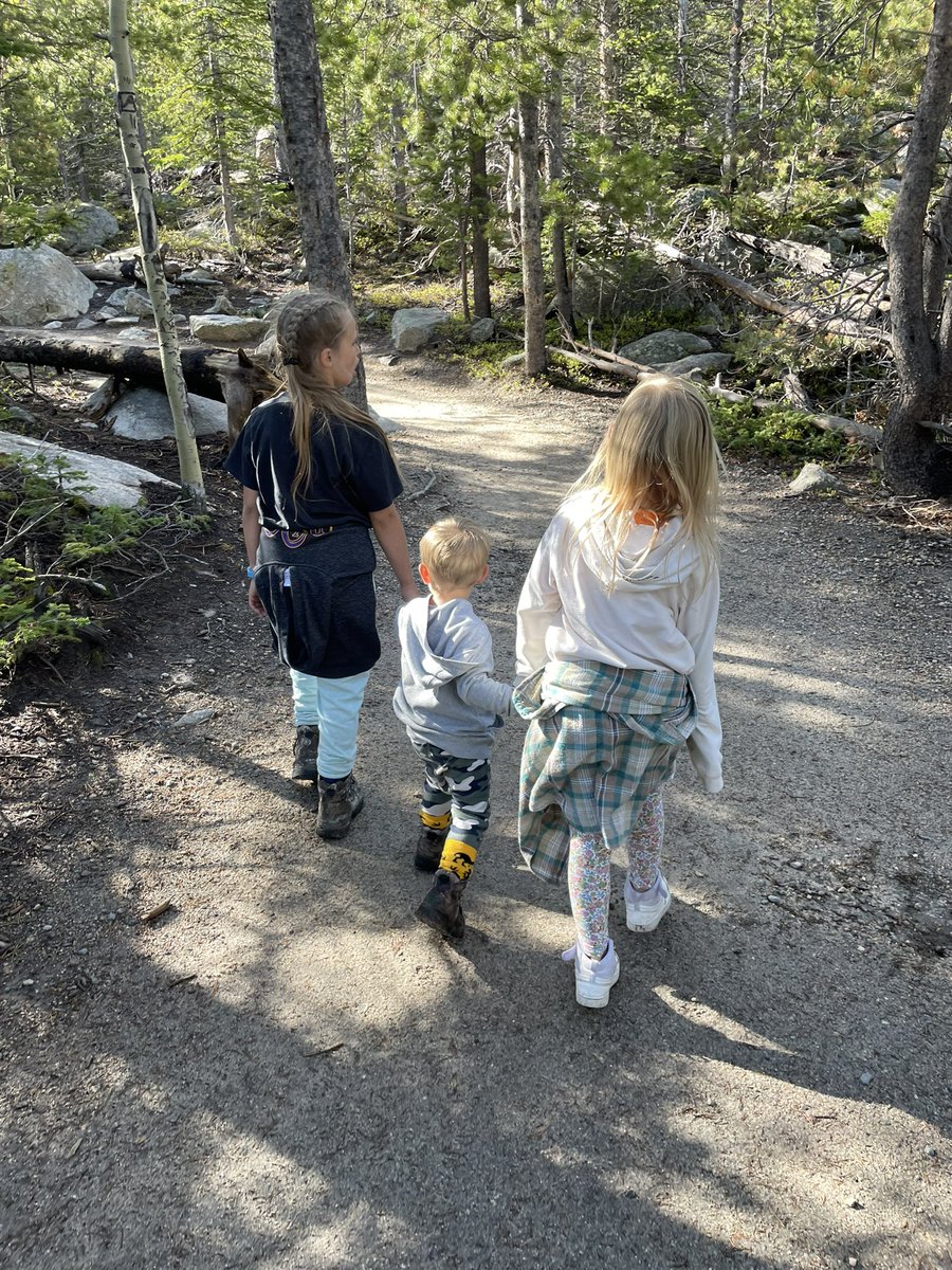 Mrs. Hefta tweet media