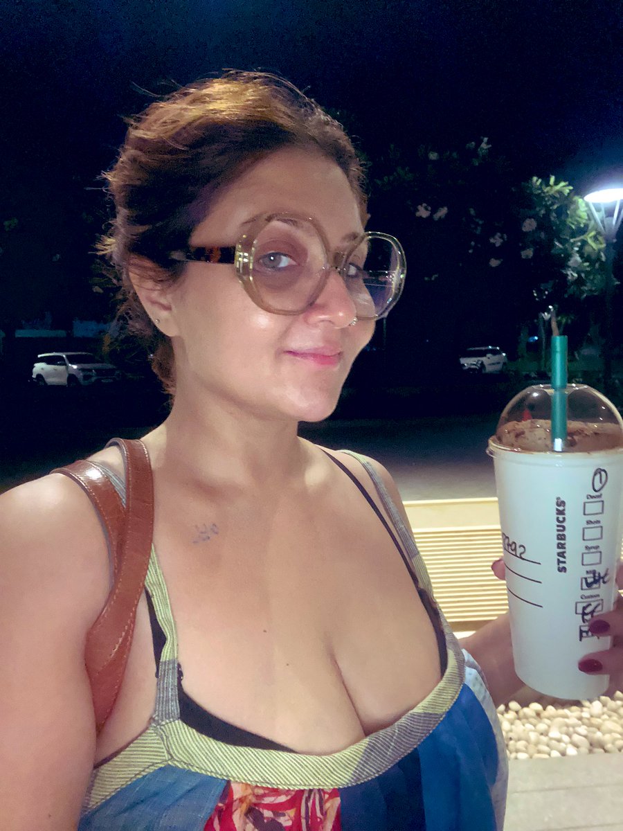 what do you do when you pack up at 3am ? 
check out your profile to see how far the double chins have disappeared 😂
(that cup is just for show)