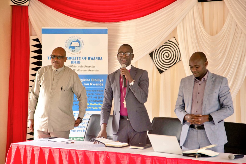 bible_rwanda's tweet photo. The Bible Society of Rwanda met today with #ChristianLeaders who are also #RIC Representatives in the #EasternProvince and  from its #7Districts, to discuss issues around #BibleDistribution and #Campaigns to support the Bible but also the #Christians' Unity Week. https://t.co/qYLNDIMMx2