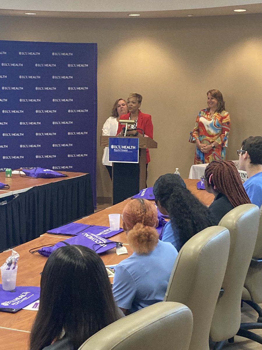 Lisa Spencer tweet media