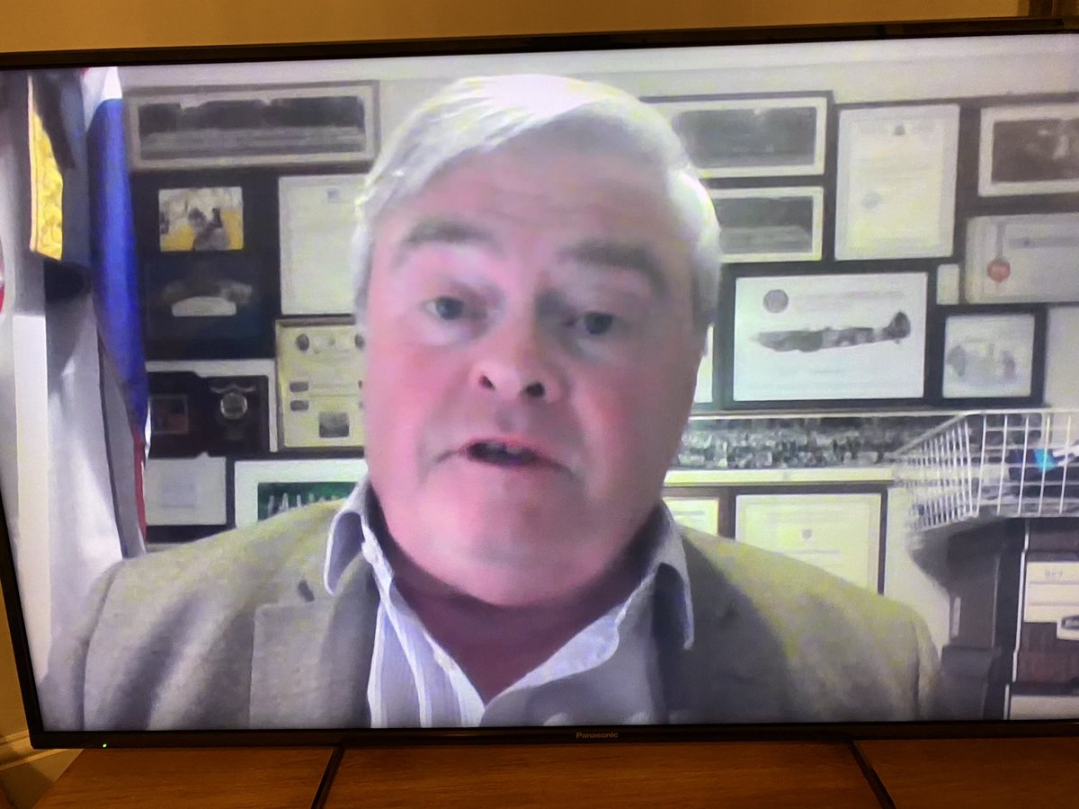 Who the fuck is this Tory fucker on #Newsnight? Countryset blazer? Check. Flags? You bet. Framed picture of Spitfire on the wall? Natch. Yammering about Johnson being ambushed by cake? Yawn. #GeneralElectionNow #GTTONow