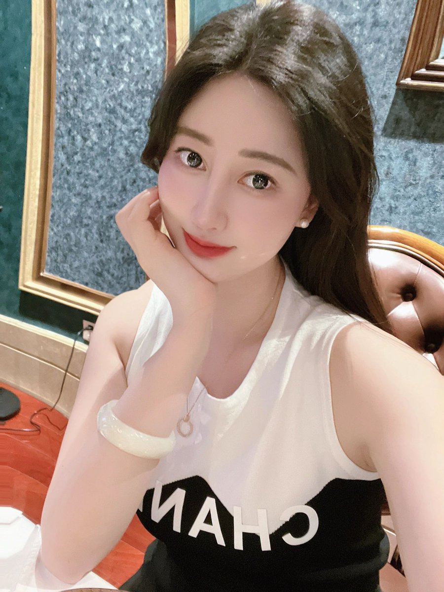 devvarun58's tweet image. Lunch