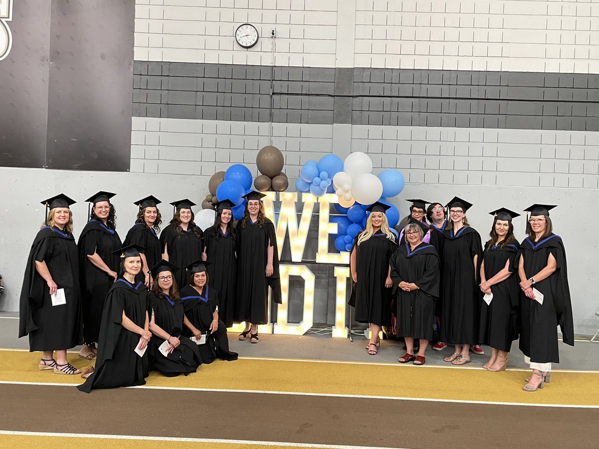 We did it! 🎓 Wsd cohort class of 2023 walked across the stage yesterday to receive our Masters of Education! 🙌🏻 Congratulations everyone! #UManitoba #convocation <a href="/UM_Education/">🎓Faculty of Education</a> @WinnipegSD