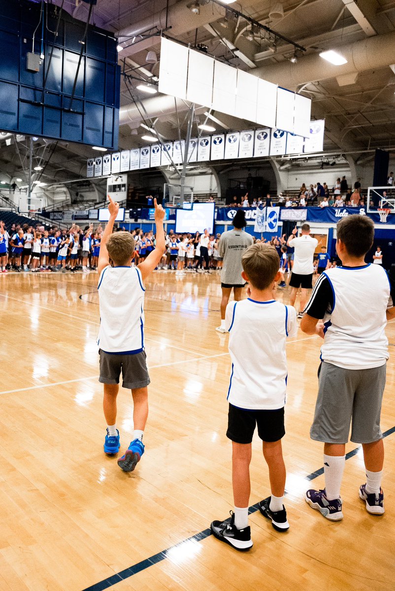 BYUMBB's tweet photo. hoopin’ with future cougs >>>> https://t.co/2FlwgYc3Yo