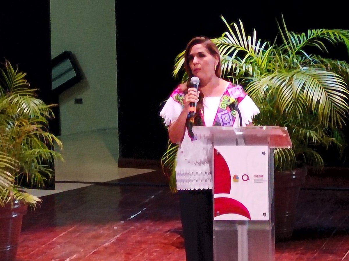 #Educación  #FirmasDeConveniosDeColaboración con el <a href="/INAESMx/">INAES</a> y el <a href="/IMPI_Mexico/">IMPI</a> en la <a href="/uqroo/">UQROO</a> Destaca la C.Gobernadora <a href="/MaraLezama/">Mara Lezama</a> la importancia  del #NuevoAcuerdo para  el establecimiento de un modelo de economía social en apoyo a los artesanos para promover sus productos.