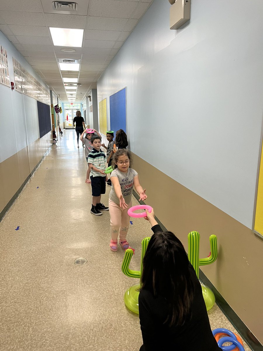 Mrs. Amanda Toth tweet media