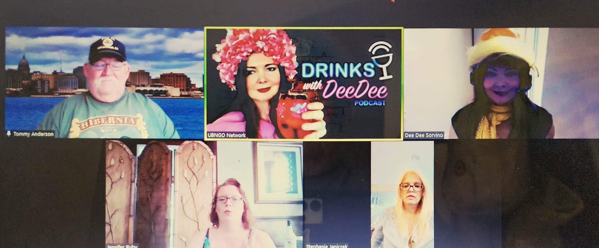 deedeegop's tweet photo. Itโs time for Drinks with Dee Dee!! #drinkswithdeedee #podcast #sorvinovino
https://t.co/1Z0x4brUFm https://t.co/5Kmpe59Z9i