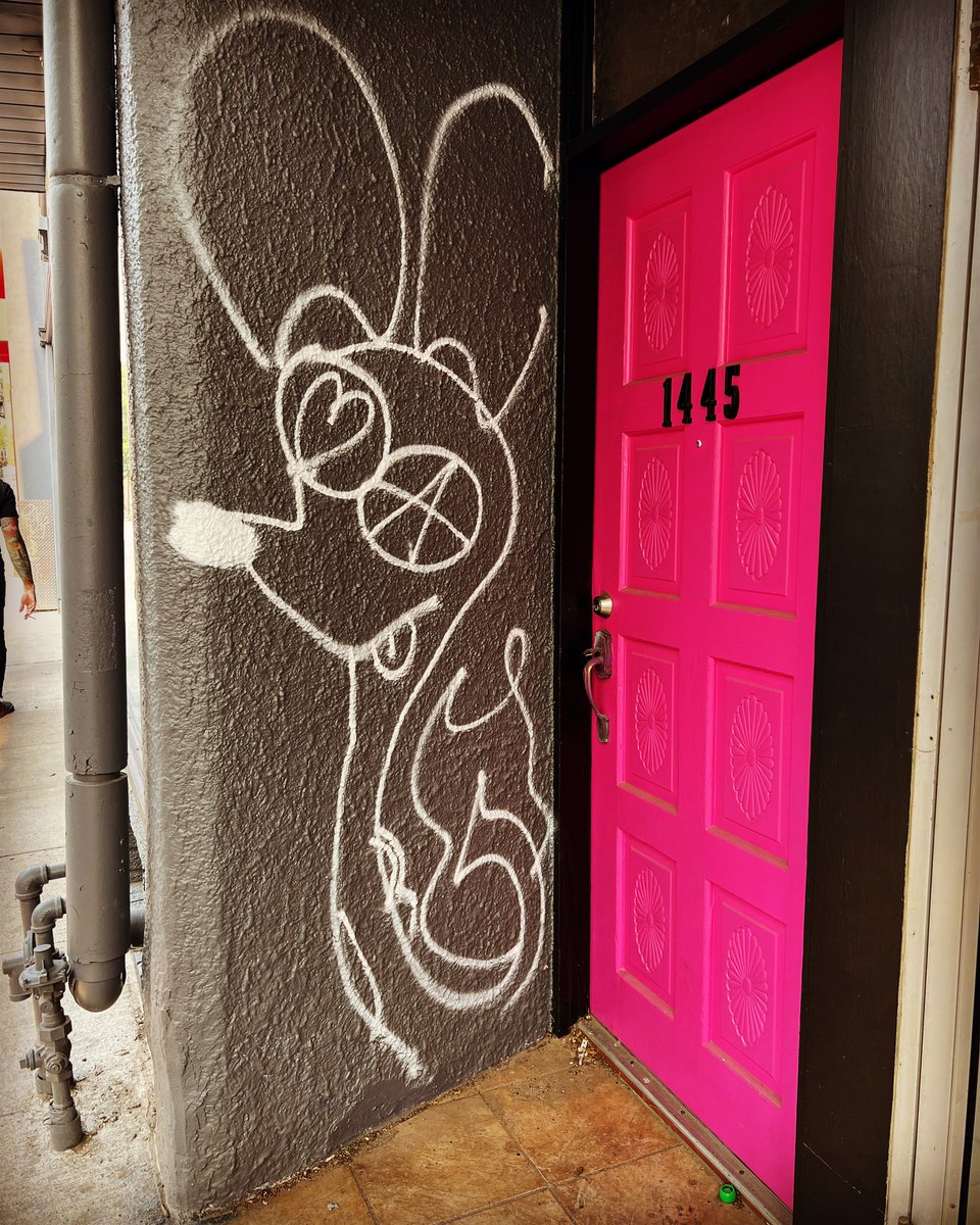 MarinaPiccioni's tweet image. A photo a day for 2023
161 - 365

#toronto #streetsoftoronto #blogto #torontolife #lovetoronto #canada #streetart #tdot #graffiti #graffitiart #torontophoto #torontoclx #artist #art #torontophotography #torontophotographer #shots #imagesoftoronto #dailyhiveto #street