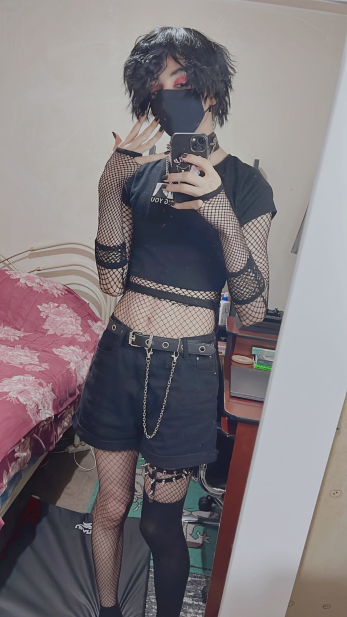 Alma 🖤 on X: Am I a cute goth boy? 🥺  / X