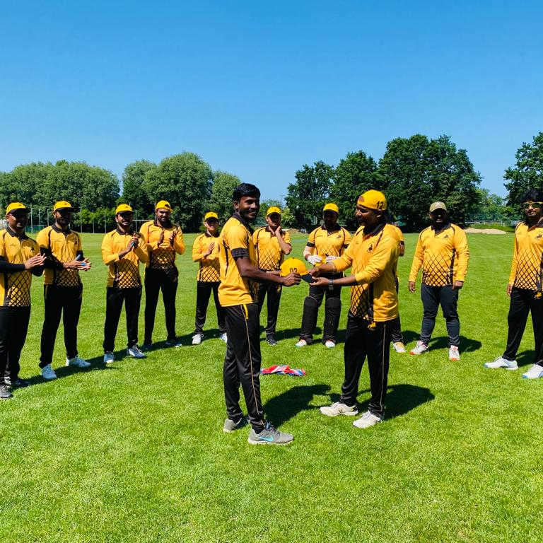 CricketRcd's tweet photo. Some new entries to RCD families.
Pic 1: Tarun
Pic 2: Prem
Welcome to the RCD club, hope you have a excellent season ahead.

#dresden #dresdenliebe #dresdencity #dresdensport #cricketdresden #dresdencricket #cricketingermany #1rcd1family #rcdcric #rcdresden #cricketsachsen https://t.co/WmWXKt4JQz