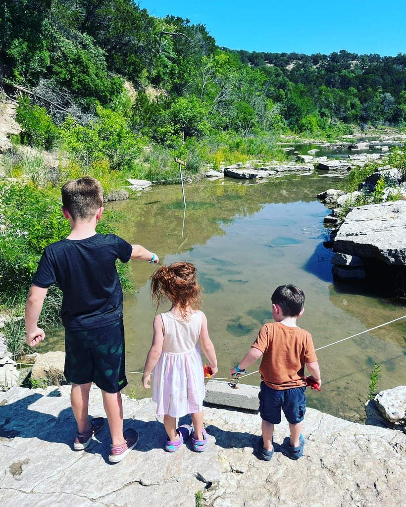 Get your kids out to explore @TPWDparks !!! @DinoValleySP