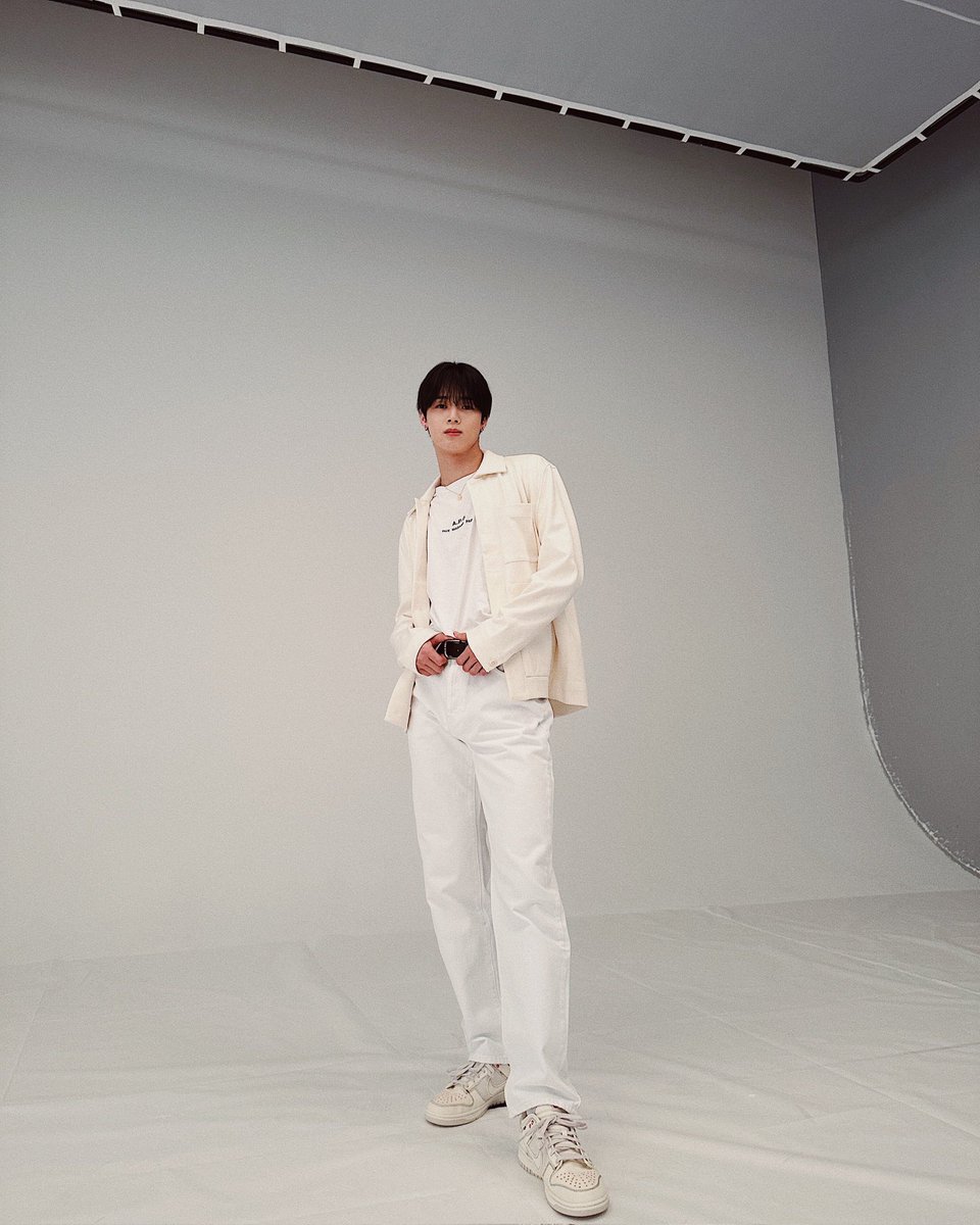 ANDTEAMFR_FAN's tweet photo. 10.06.23 ⇶ 📸

‣ Des photos de &amp;TEAM pour Nikkei Entertainment ont été dévoilés.

⤷ #ANDTEAND #LUNÉ
@andTEAMofficial ‣ 🌼 https://t.co/HW2a0Ht2Kr