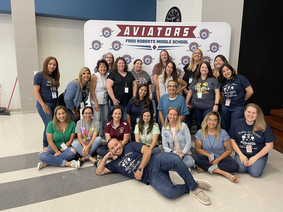 Jennifer Martinez tweet media