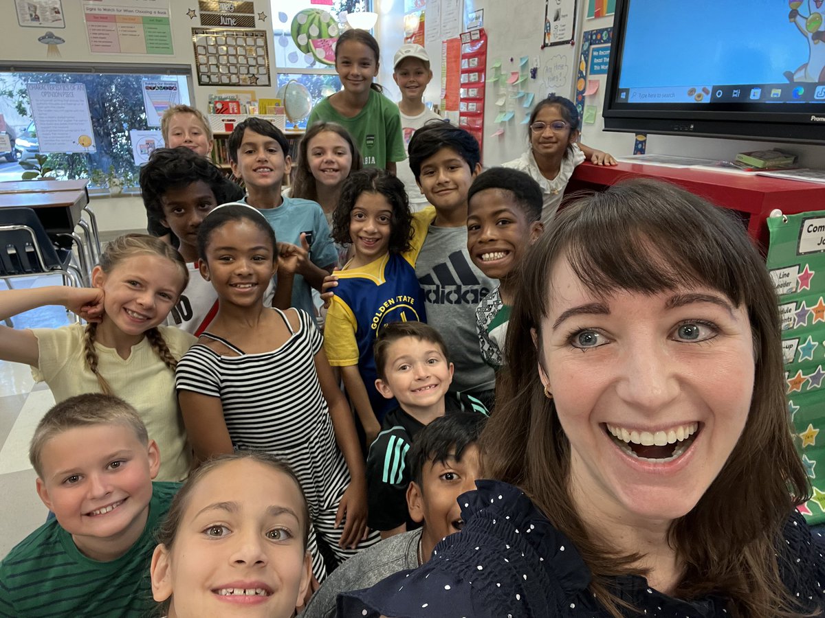 First day of school vs. last day of school. What a year it was! 😊 Happy summer, Taconauts! 😎