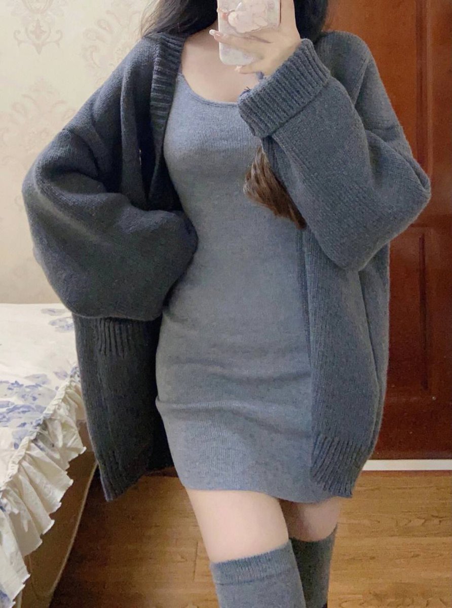 Friday with friends ? I'll stay at home now haha 😆