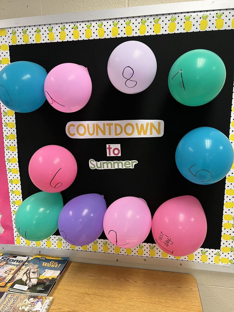 MissReed_Coates's tweet photo. We are making fabulous memories in our last two weeks of school! Balloon Pop activities have included Minute to Win It games, paper airplane competition, and Football Pudding! #4thGradeMemories https://t.co/LRJxEr3V6K