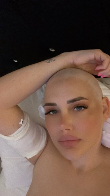 Struggling tonight. 😞 https://t.co/KrlevfJh19