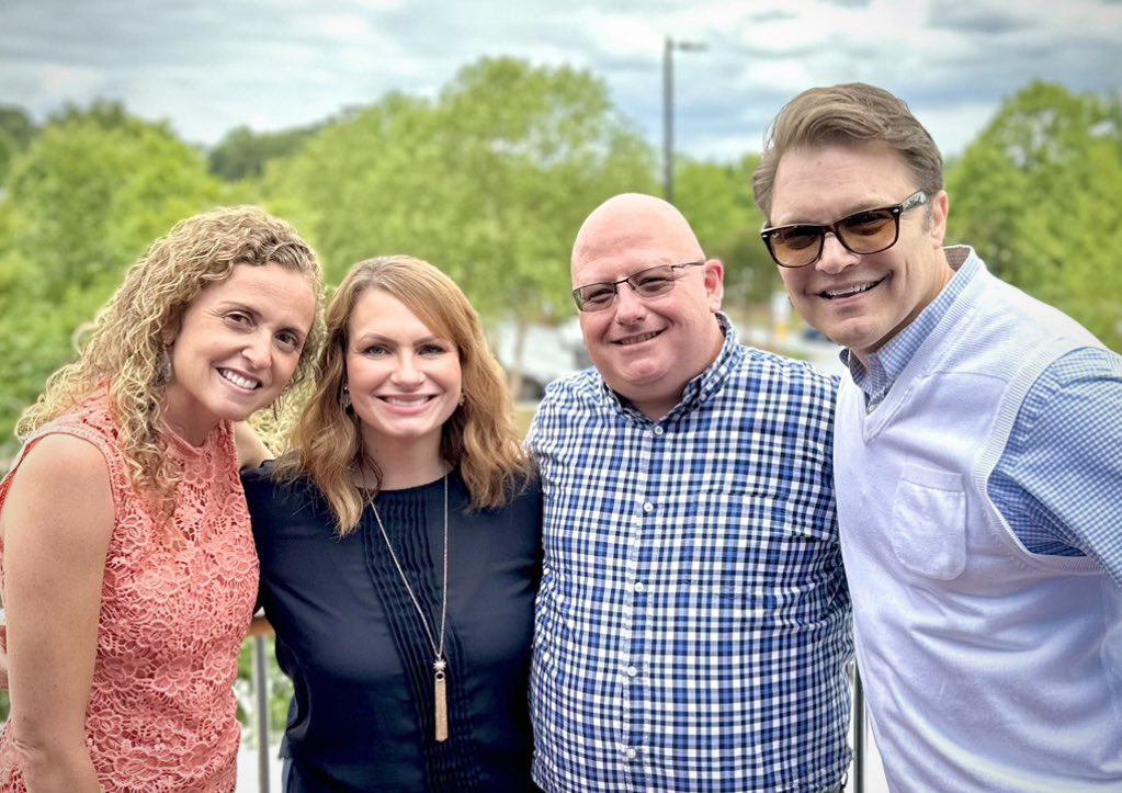 CobbVisualArts's tweet photo. Exciting changes are happening! Our team will have some new faces soon but we sure had the best time together supporting Cobb Fine Arts! #cobbartrocks @CobbPerforms @ccsd_inst_mus @ARTwithJessica @ALDCobb https://t.co/fTJNAoCp3d