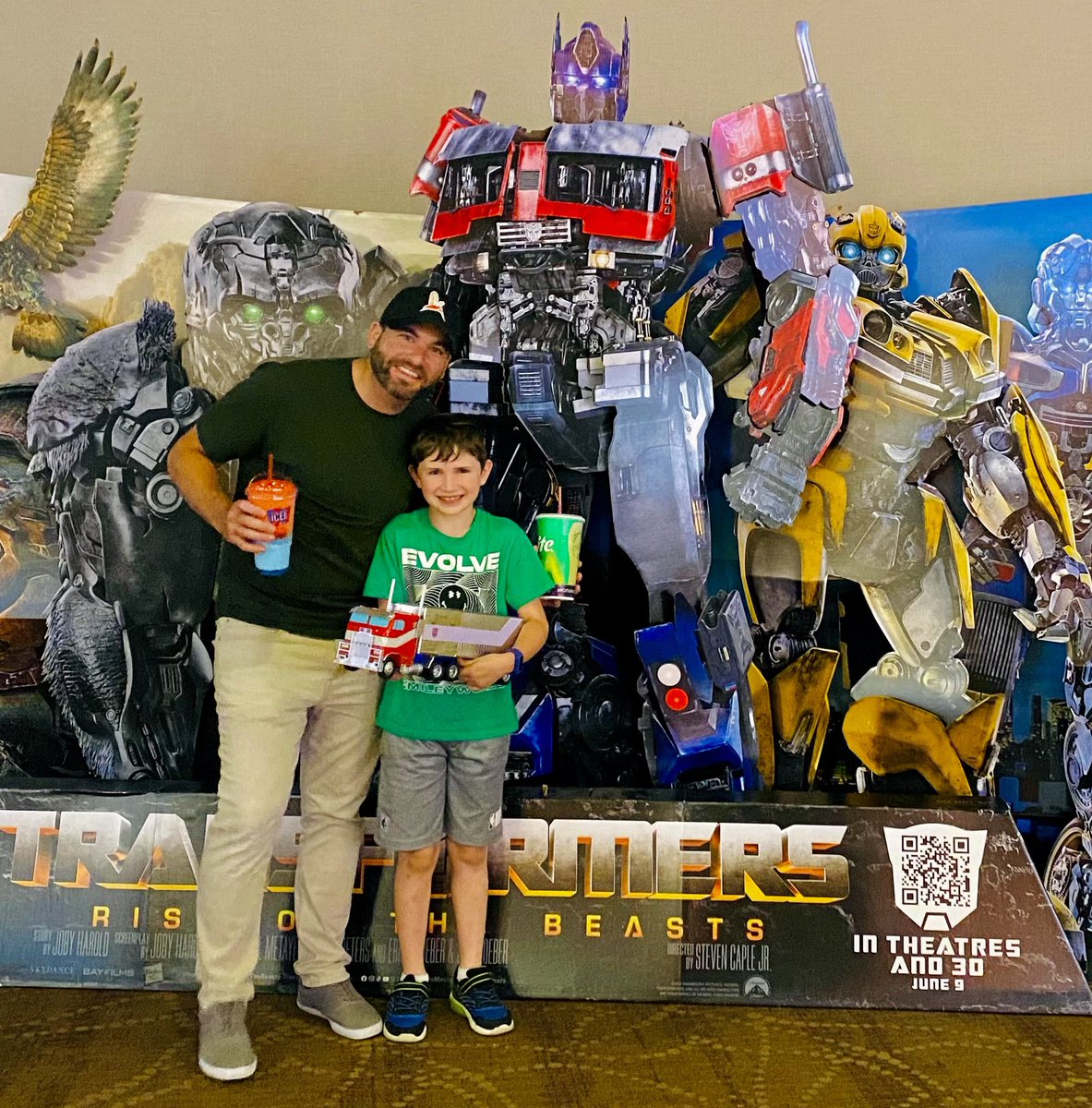 We’re watching #Transformers #atAmc and Jakson was so excited to get the #OptimusPrime popcorn truck!🍿🚚 The smile on his face and the memories of the experience… priceless.  #RiseOfTheBeasts #OptimusPrimal 🦍 @transformers #Dolby @Dolby #DolbyCinema @ARamosofficial #Amc #Ape