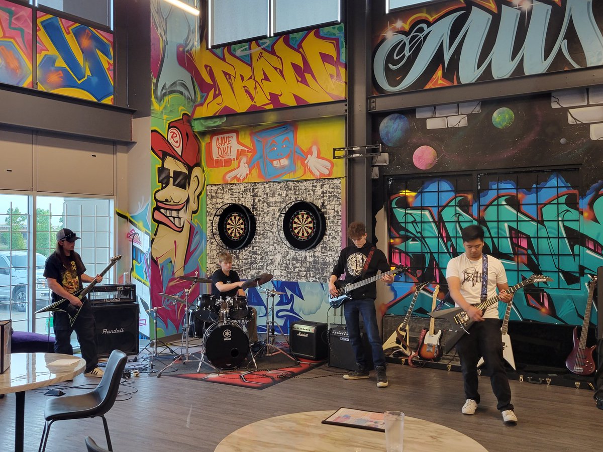 DegnerChristine's tweet photo. My Special Projects 30 students killed it at their final performance tonight! Thank you @Glitchgamingca for allowing them to showcase their efforts tonight! #proud #rvsed @WHCroxford https://t.co/jqfT7jONtz