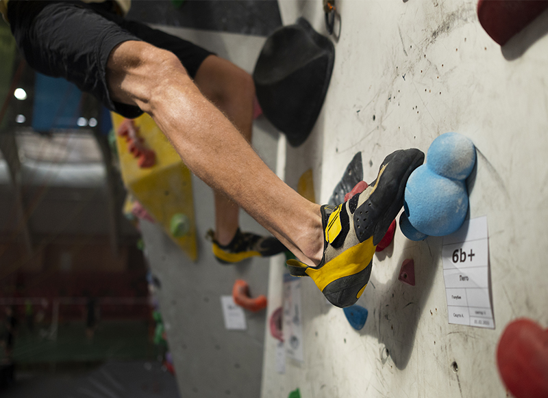 ropesadventure's tweet photo. Want to diversify your weekend activities? 💯💯💯How about trying an indoor bouldering wall? 
https://t.co/l9ApNLN8PG Click here to check the tips you should know before your first time bouldering.🔥🔥🔥
#bouldering  #indoorbouldering #climbingwall #firsttime #tipsforclimbing https://t.co/5dGyFxFzOp