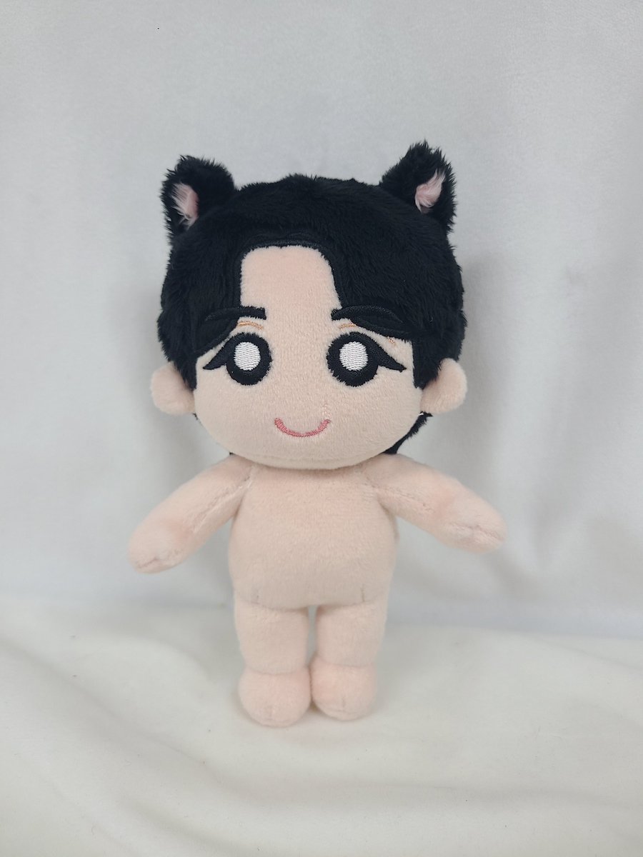 Lahyeon97's tweet photo. 뉸리온느낌으루 조끼를 뜨고있어요 교복 만들어주마!

@toytalez 잘 도착했어요!

개인제작 유니인형입니다 제 그림체 인형 너무 조와요. 최고👍 냥냥귀도 너무 만족스러워요 https://t.co/eOZ3x1WCIb