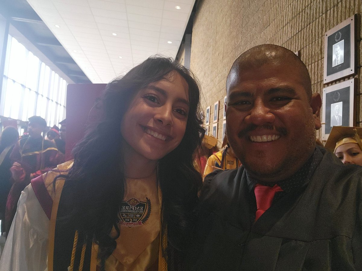 A_Telas's tweet image. What an amazing day for the Empire! Congratulations to the class of 2023! Thank you, seniors! Go off and conquer  the world. Special shout out to our softball  players. Aztec Warriors Till We Die! Yes, Itzel, you will always know the color of the sky now 🫶! 
@EDAztecs_HS
