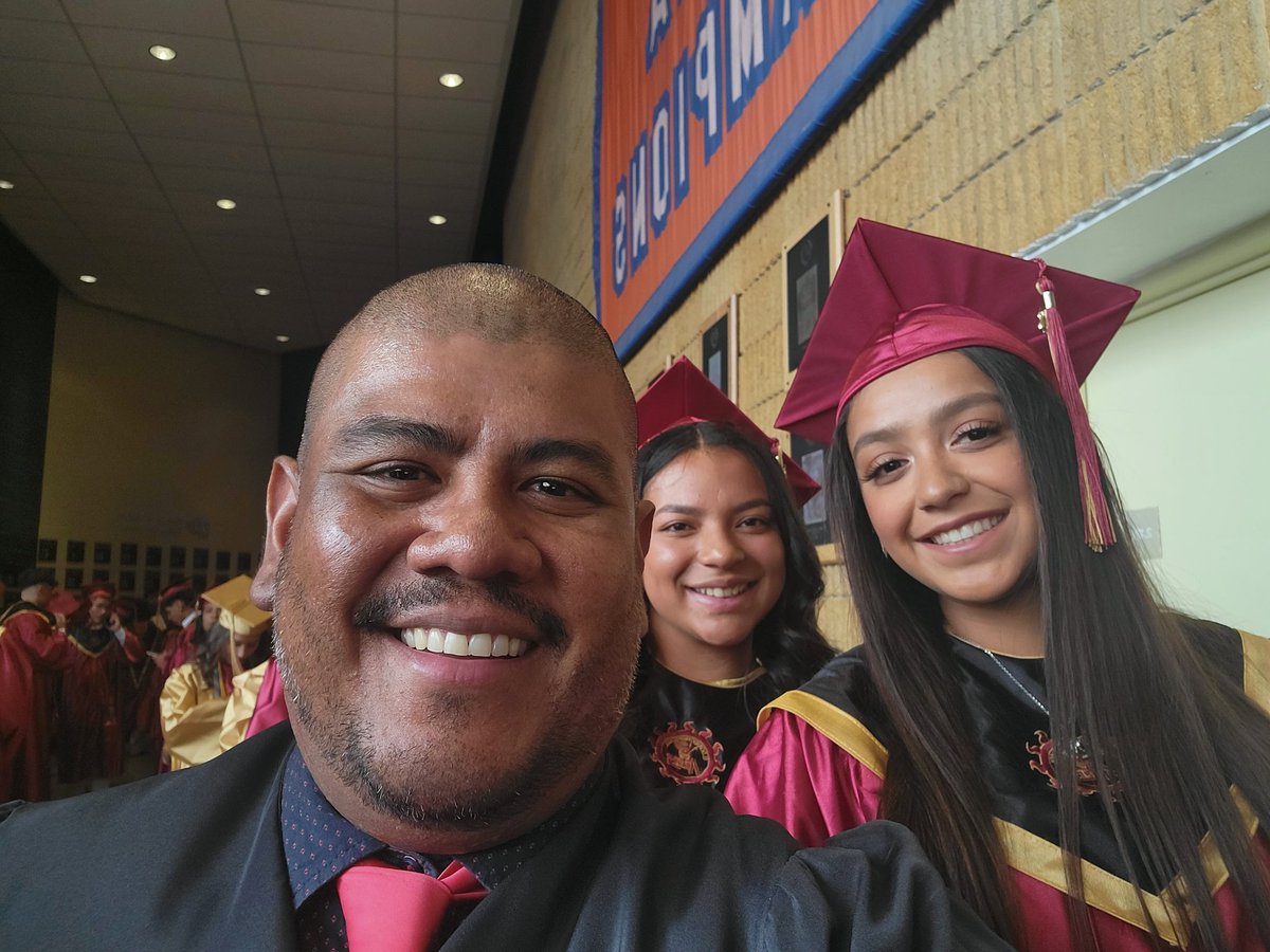 Adrian Telas (@a_telas) on Twitter photo What an amazing day for the Empire! Congratulations to the class of 2023! Thank you, seniors! Go off and conquer the world. Special shout out to our softball players. Aztec Warriors Till We Die! Yes, Itzel, you will always know the color of the sky now 🫶!
<a href="/EDAztecs_HS/">Venessa Betancourt</a> What an amazing day for the Empire! Congratulations to the class of 2023! Thank you, seniors! Go off and conquer the world. Special shout out to our softball players. Aztec Warriors Till We Die! Yes, Itzel, you will always know the color of the sky now 🫶!
<a href="/EDAztecs_HS/">Venessa Betancourt</a>
