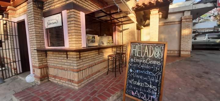 jmquintdjones's tweet photo. Ayúdenme con un RT, por favor! Pedidos al 0981414161 https://t.co/EADS1HTmIZ
