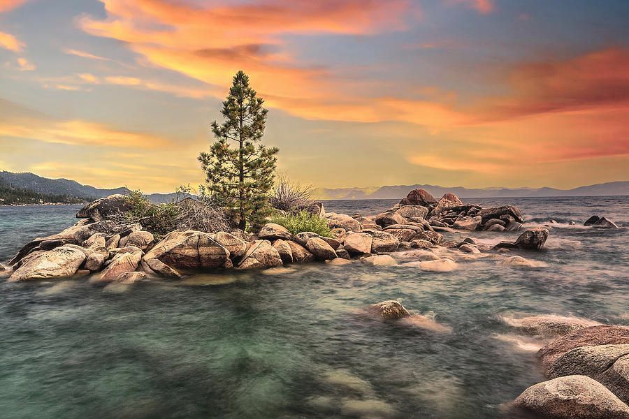 Art for the Eyes! buff.ly/3oOSjfV #home #amazing #art #landscapephotography #artlover #travel #photooftheday #picoftheday #artworks #amex #naturelovers #landscapelovers #fineart #art4sale #artphotography #laketahoe #nevada