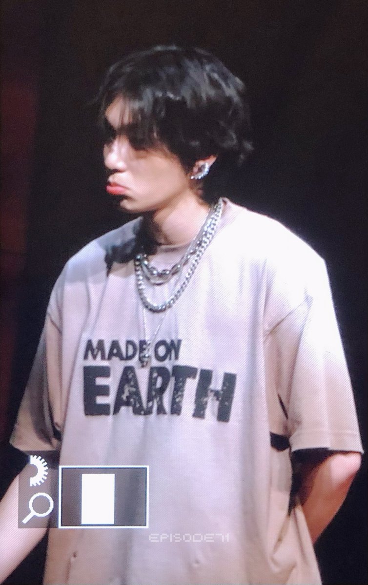 71Episode's tweet photo. 230610

물을 달랐는데 옥수수차?를 받았서 시무룩한 태양☹️

#테오 #THEO 
#피원하모니  #P1Harmony https://t.co/jCnJGllIQb