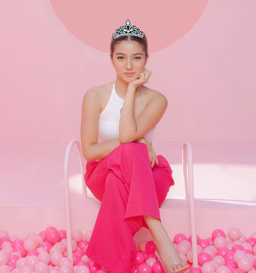lovelyfair_db's tweet photo. Happy Birthday, Belle!! 

@bellemariano02 | #BelleMariano https://t.co/RXRnzTb63i