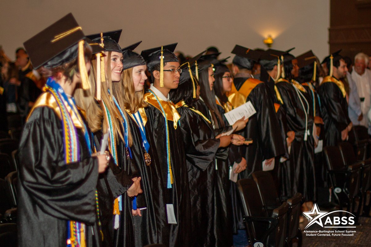 ABSSPublic's tweet photo. The @WMWHS ceremony is in full swing in the historic auditorium.  The organ sounds fantastic and the families definitely brought the energy!  Here's a preview of our event captures.  📸 It was a beautiful evening.  More will be shared soon!  #ABSSGraduates #Classof2023 https://t.co/SYf3xz7uX2