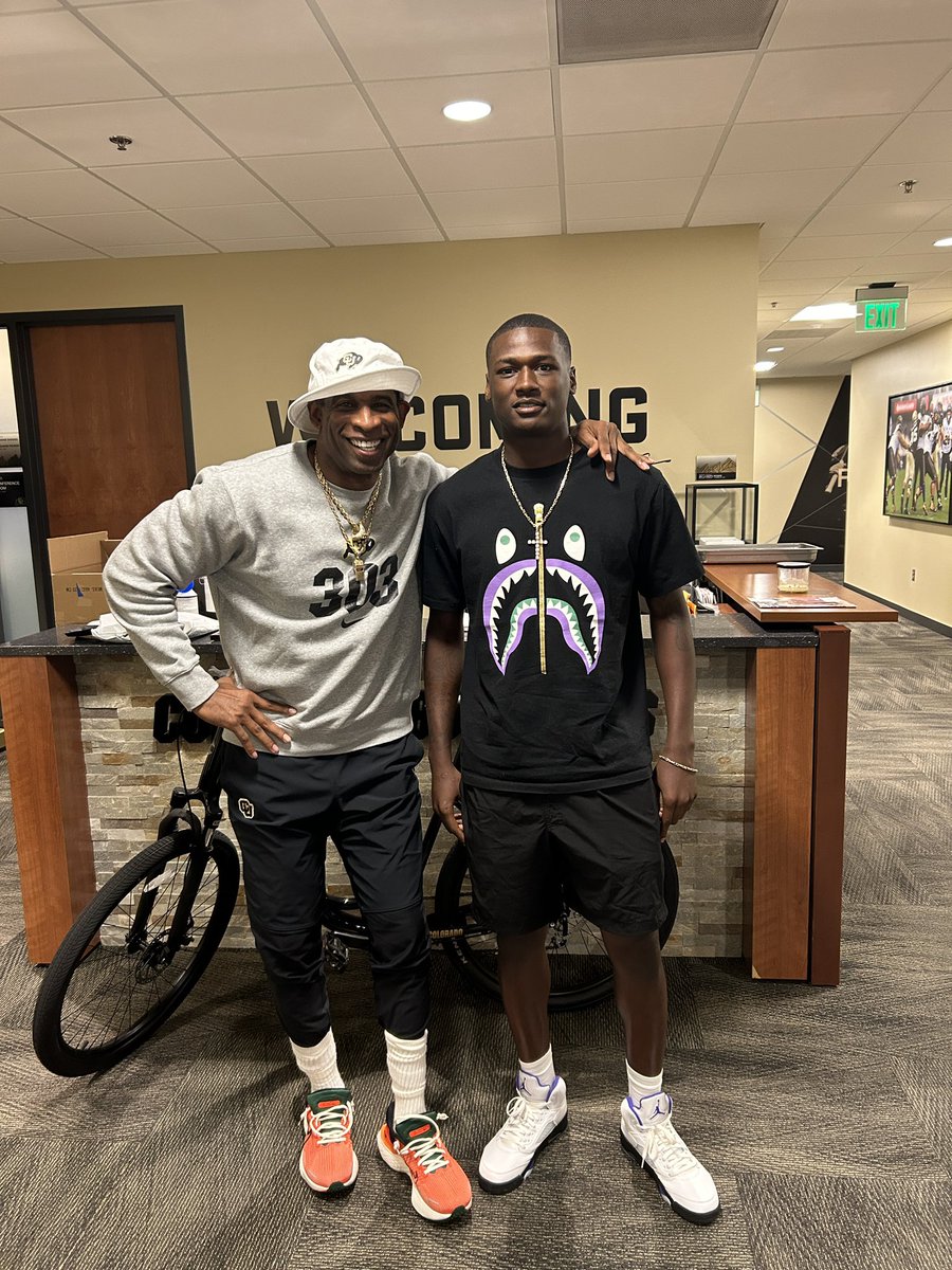 @DeionSanders 🦬 Boulder welcomes Me!