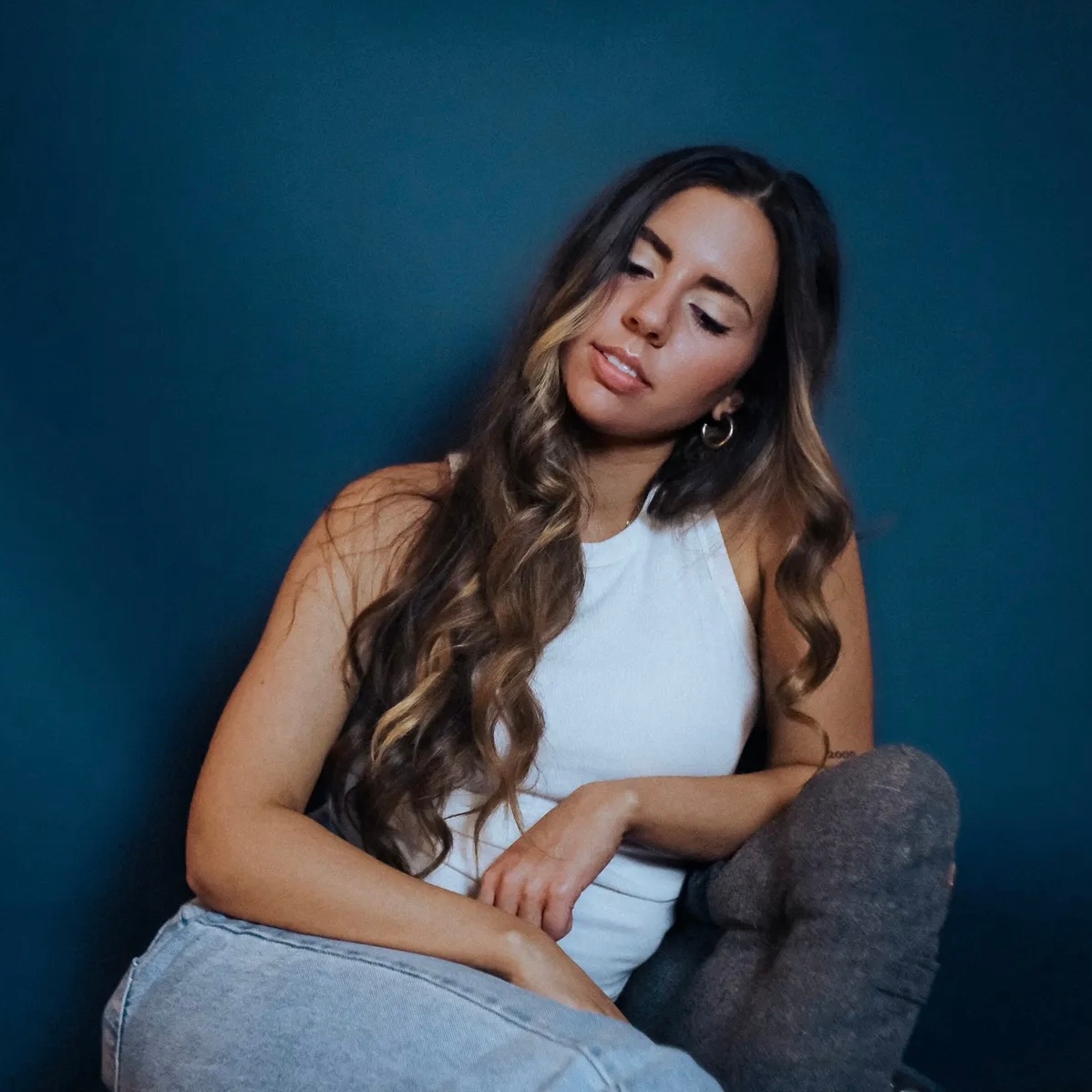 austinmusic's tweet photo. Looking for some new music to listen to? Check out this week’s #NewMusicFriday playlist! https://t.co/JD30nmiKWk @peytonstilling @pelvisisking @ZEALE @robertellis_ #gracesorensen #west22ndband #austinmusic #newartists https://t.co/FgjzZPnrUu