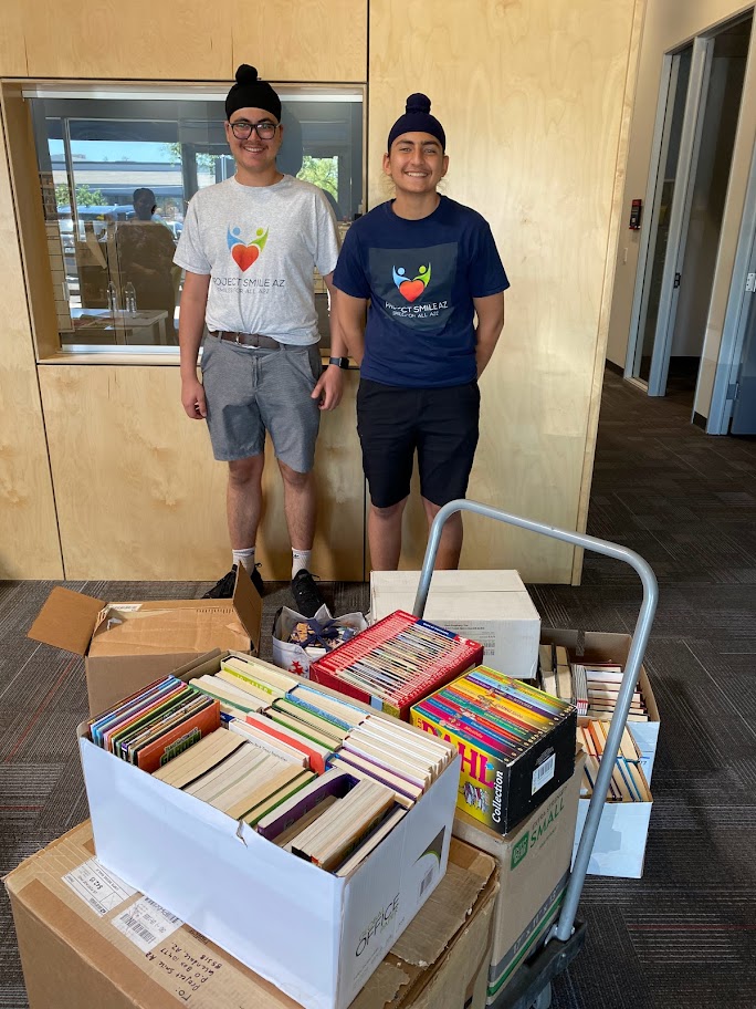 fosteralliance's tweet photo. These two brothers started their own nonprofit in an effort to spread smiles to people around the world! Thanks to you, over 200 children in foster care will have the biggest smile on their face when they open up their birthday gift this year. Thank you @projectsmileaz!! 🥳❤️ https://t.co/ZwYeDnJcrX